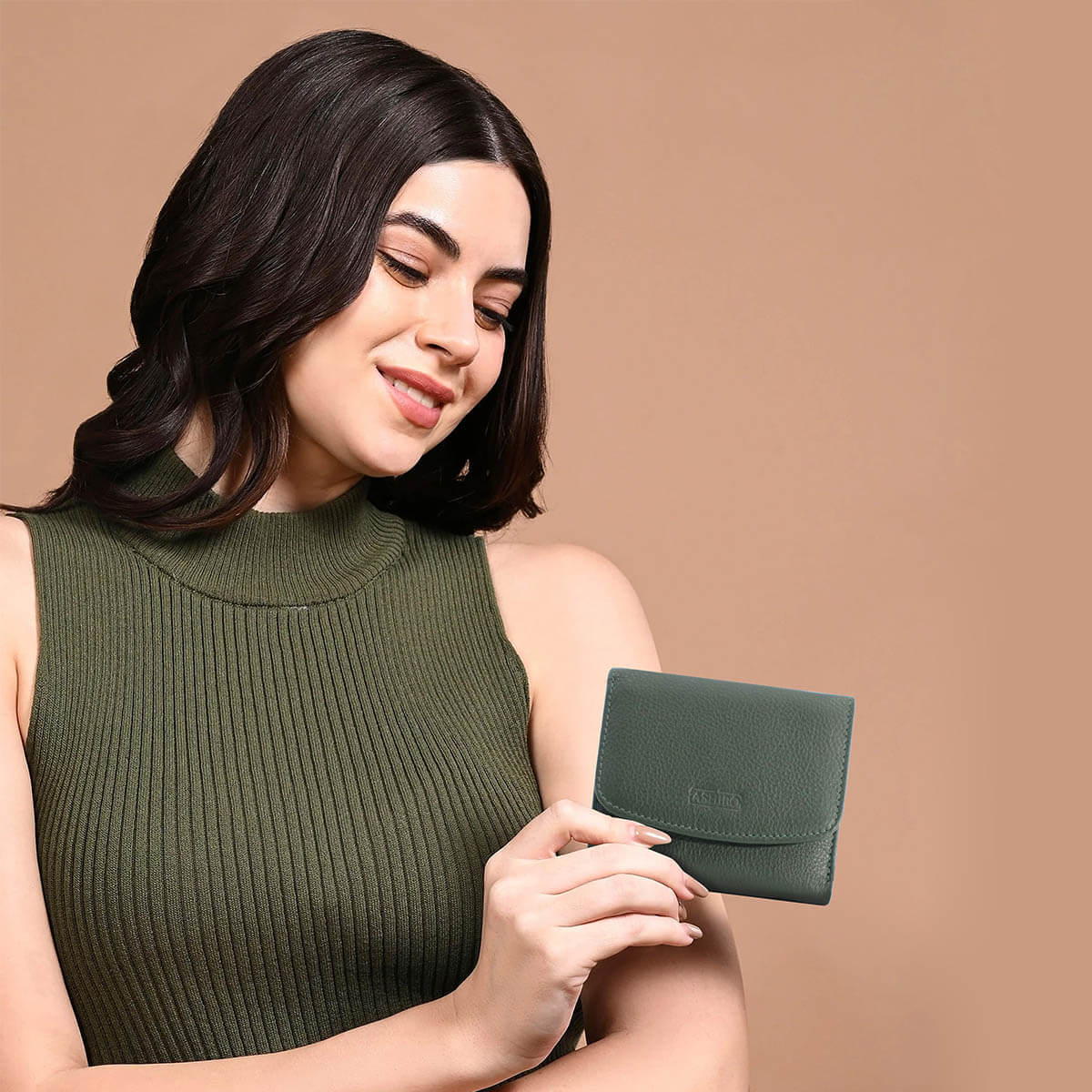 Handcrafted Card Wallet Dark Moss Green