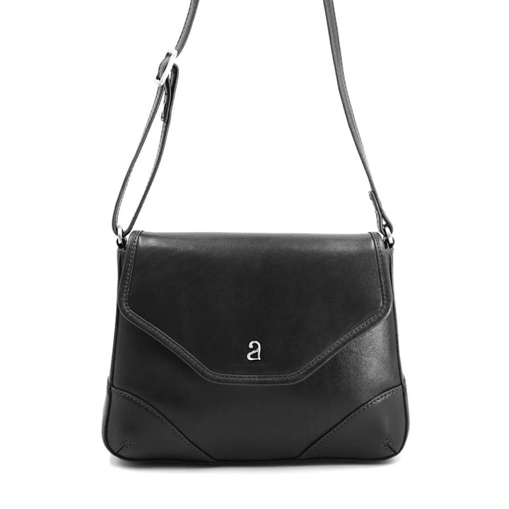 Entice Black